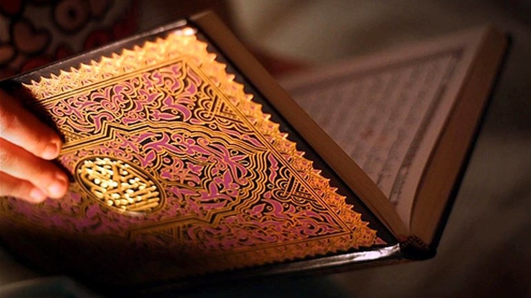 تفسيرُ القرآنِ بفهمٍ جديدٍ ومعاصر!